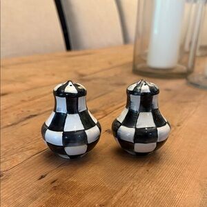 Courtly Check Salt & Pepper Shakers